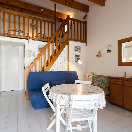1 Bedroom House For 6 * アグド